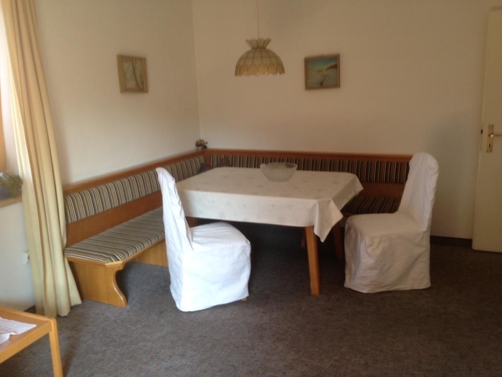 Ferienwohnung Haus Riedl Seefeld in Tirol Zimmer foto